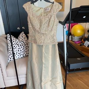 Ivonne D green pearl and beaded dress